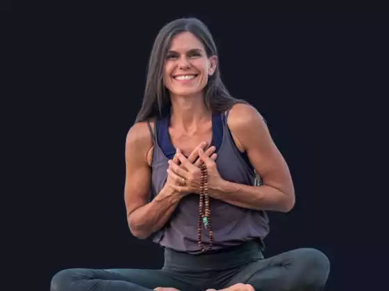 Suzanne Faith,
Health & Wellness
Expert at Échantillonneur GRATUIT de Masterclass avec plus de 30 cours